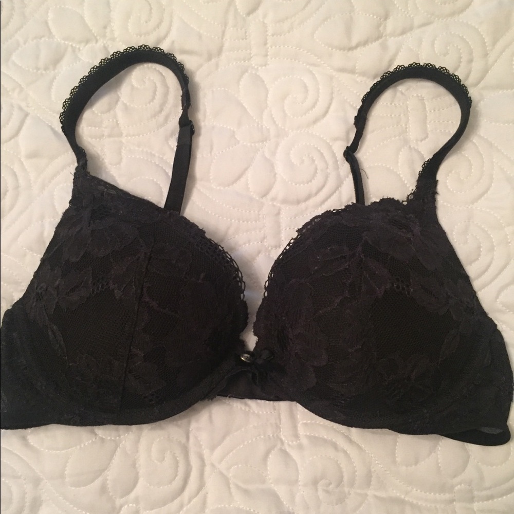 Body by Victoria size 34C